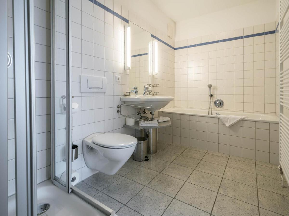 Kaiservillen Heringsdorf - Ferienwohnung Mit 1 Schlafzimmer Und Balkon D132 Luaran gambar